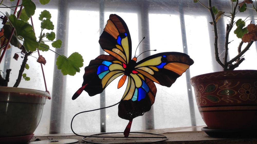 Метелик, вітраж настільний