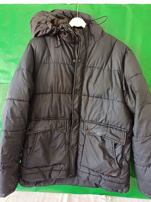 Kispo de marca tamanho L. 10 euros