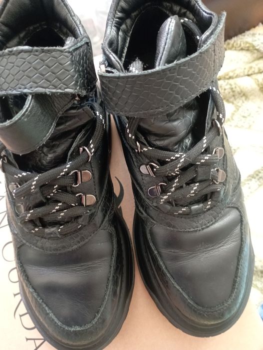 Черевики Alian Curdas 39 термо, шкіра, вставки матовий пітон