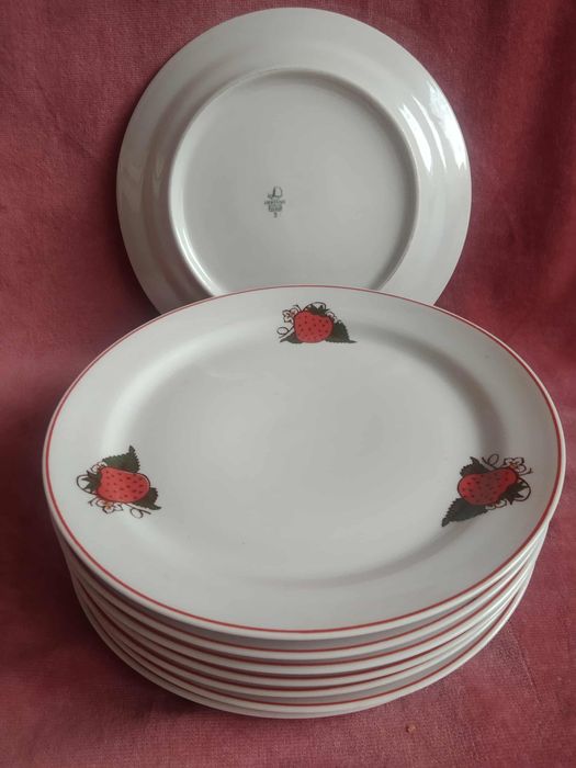 Talerze deserowe, 8 szt