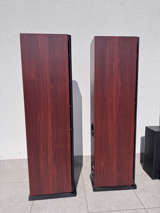 kolumny podlogowe Paradigm monitor 9v7 9 v7