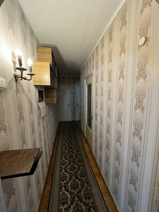 Здам в оренду 3 кімнатну квартиру в районі Політону