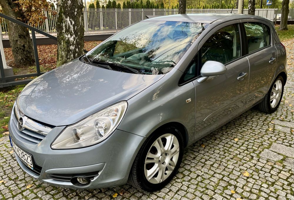 Opel Corsa 5D 1.2 benzyna !!! 2007 rok !!! Klkma !!!