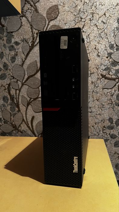 Lenovo ThinkCentre M700 8 ГБ
