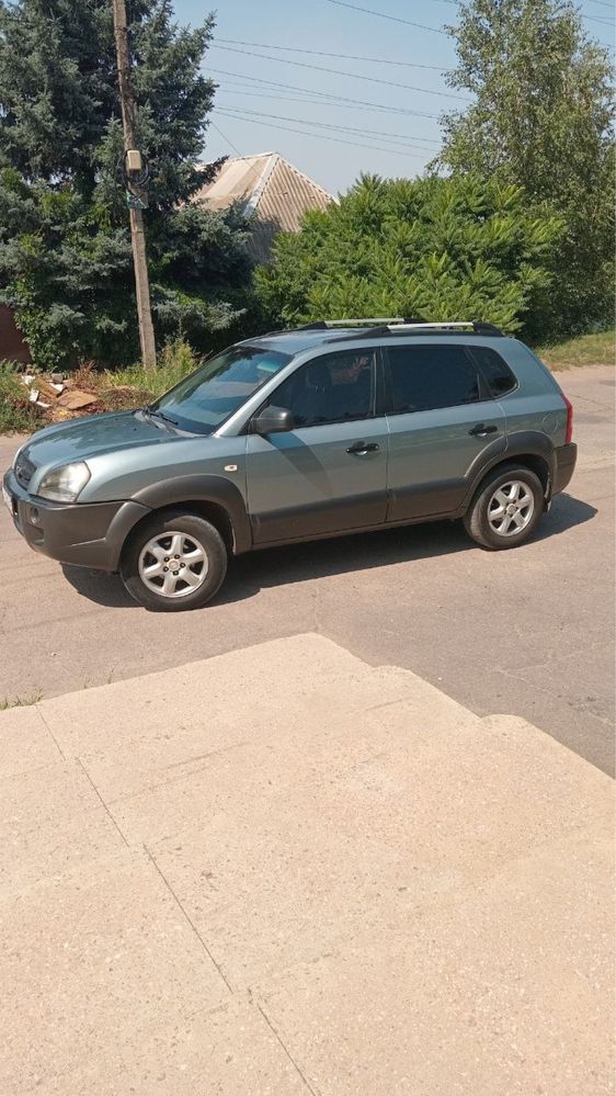 Продаю Hyundai Tucson