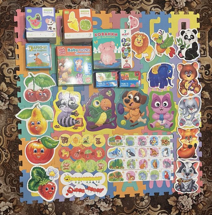 Великий набір пазлів для найменших
