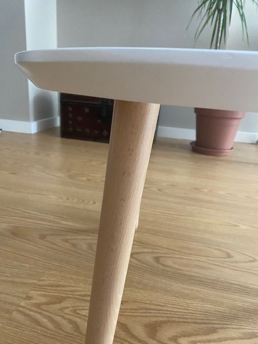 Mesa de centro em Carvalho e branco (lacado)