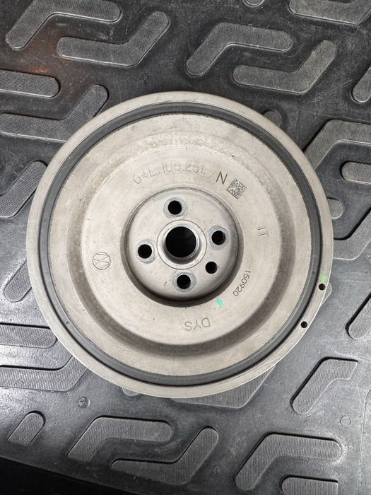 04L105251N Демпфер коленвала VAG (ВАГ)