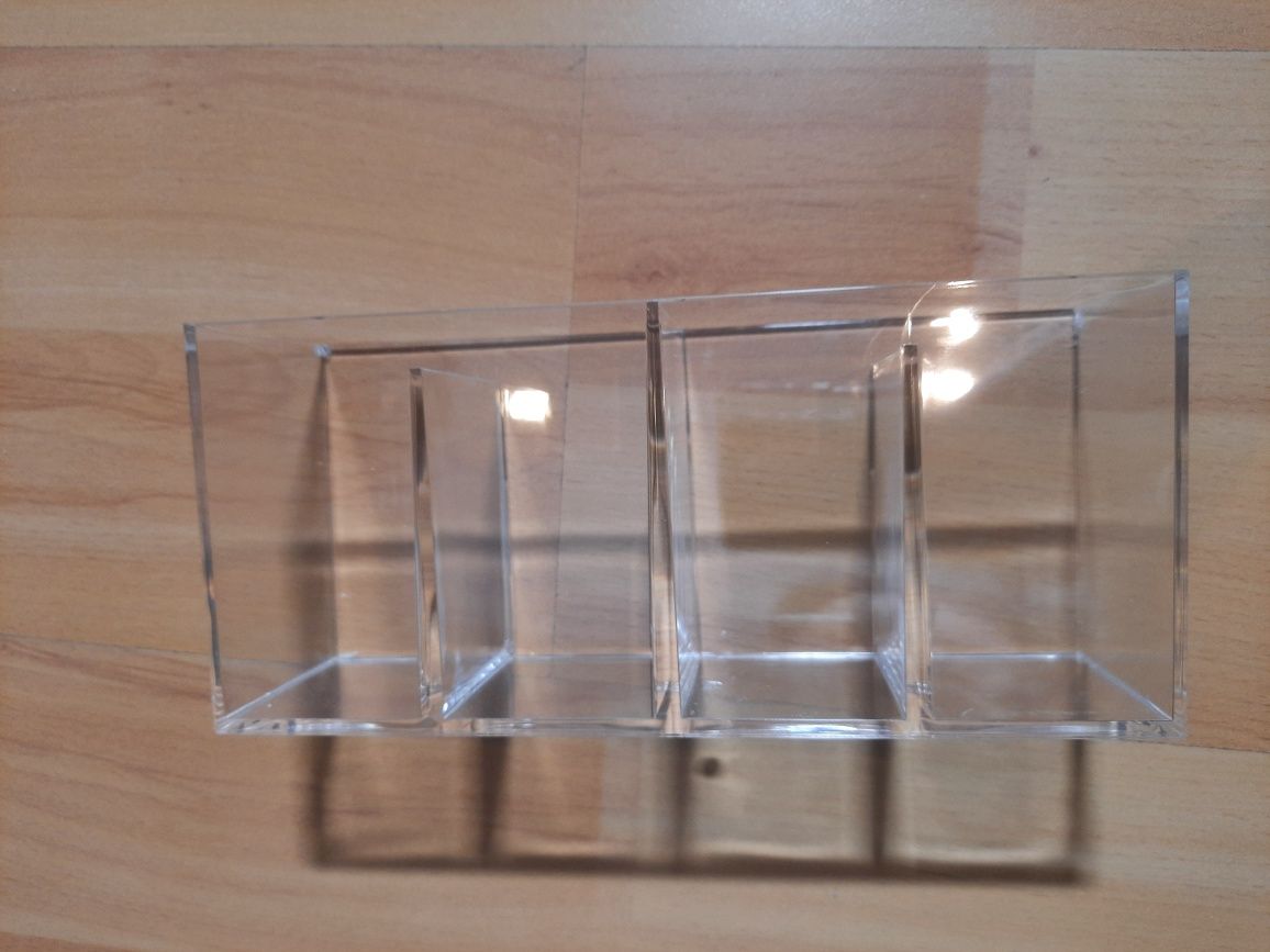 Mini gablotka stojąca witryna 22x7x10