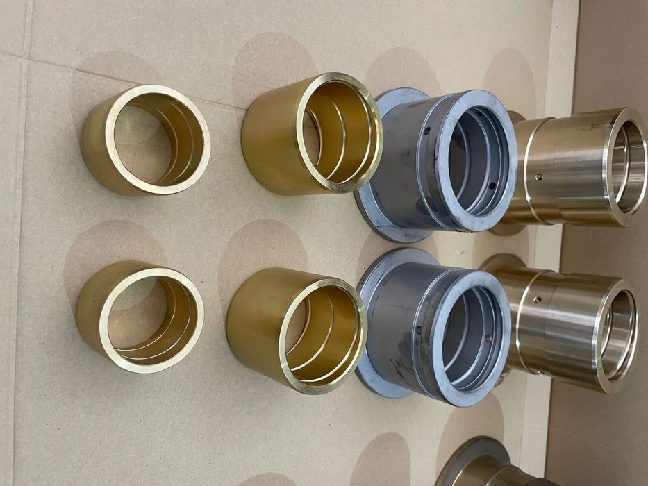 Tuleje do ramią koparek ATLAS 1604 1704