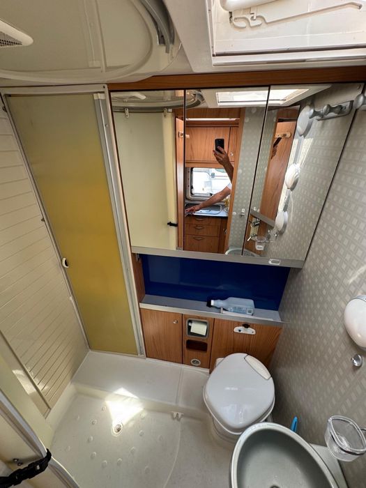 Burstner perfilada cama central + suspensao pneumatica