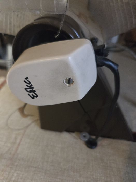 Швейна промислова машина Pfaff