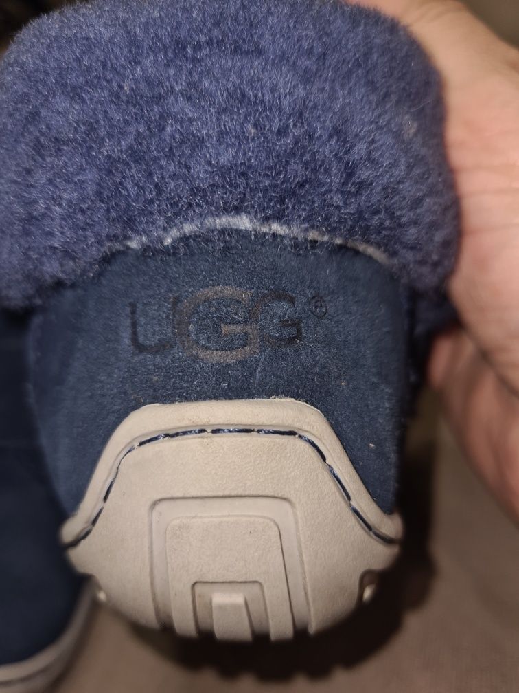 Продам UGG Blue детские