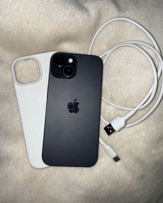 Продается IPhone 15 256 gb