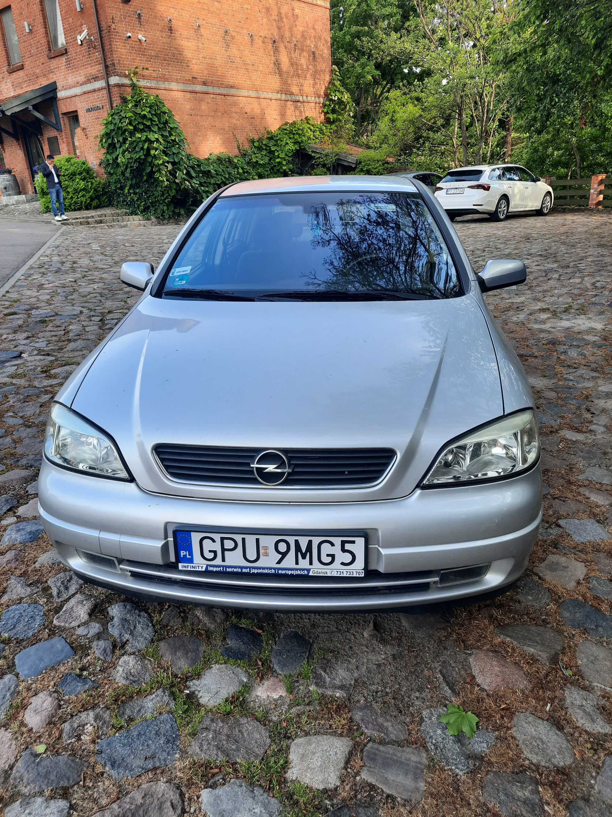 OPEL Astra II 1.6 16V 103KM , stan bdb, klima