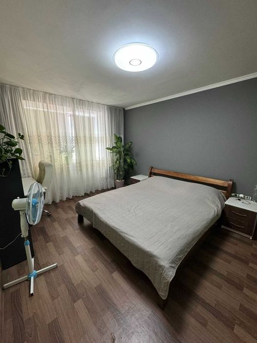 Дворівнева квартира на Виставці, вулиця Будівельників