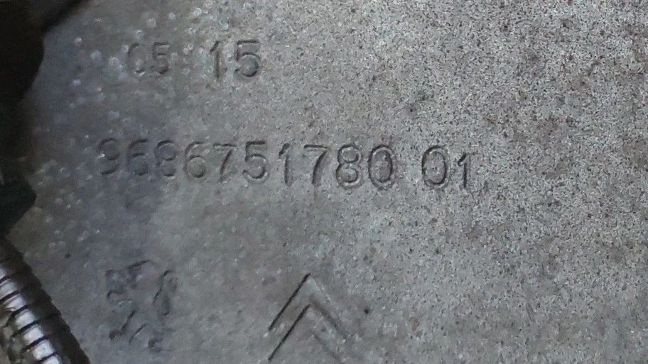 Manga de eixo frente esquerda PEUGEOT 508 SW