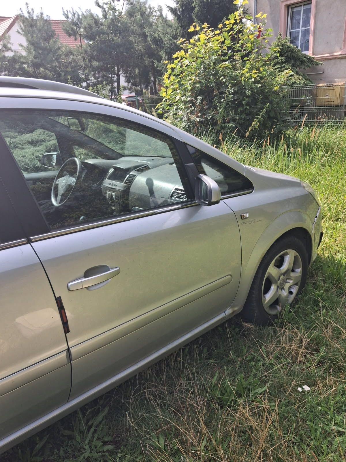 Opel zafira b7 2006. Uszkodzony silnik