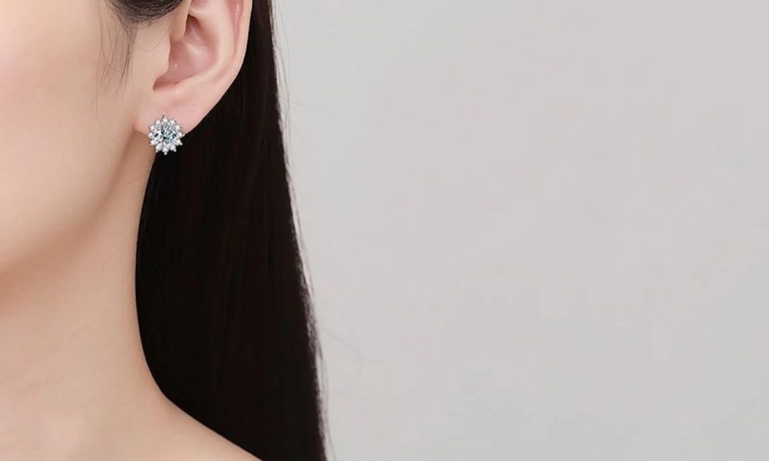 Муасаніт. 1ct. Нові