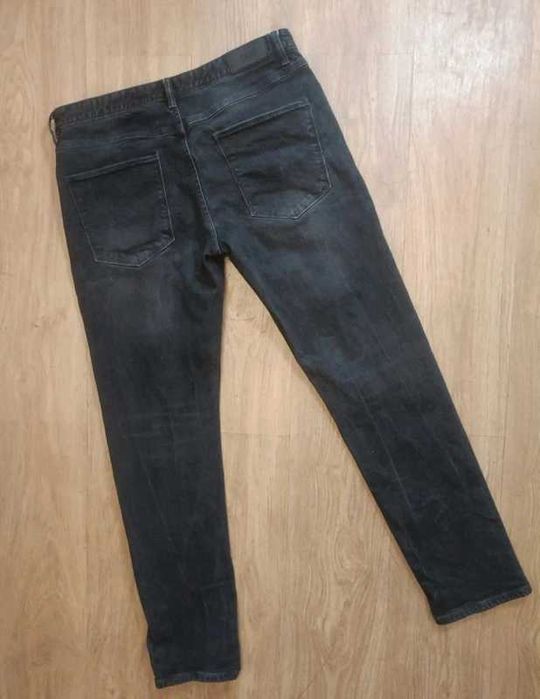 Diesel tapered 3432 czarne jeansy męskie