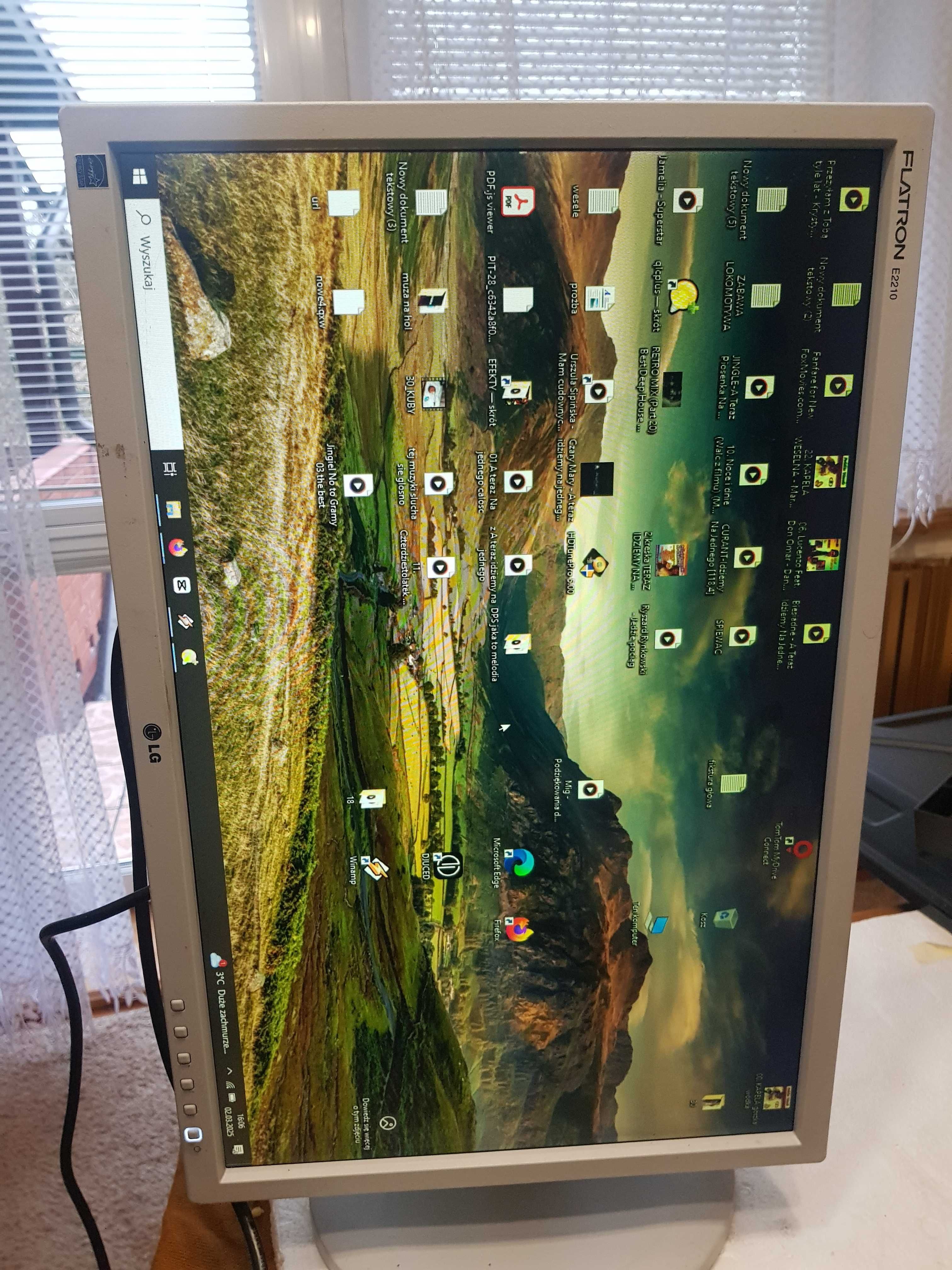 Sprzedam monitor LED LG 22 cale