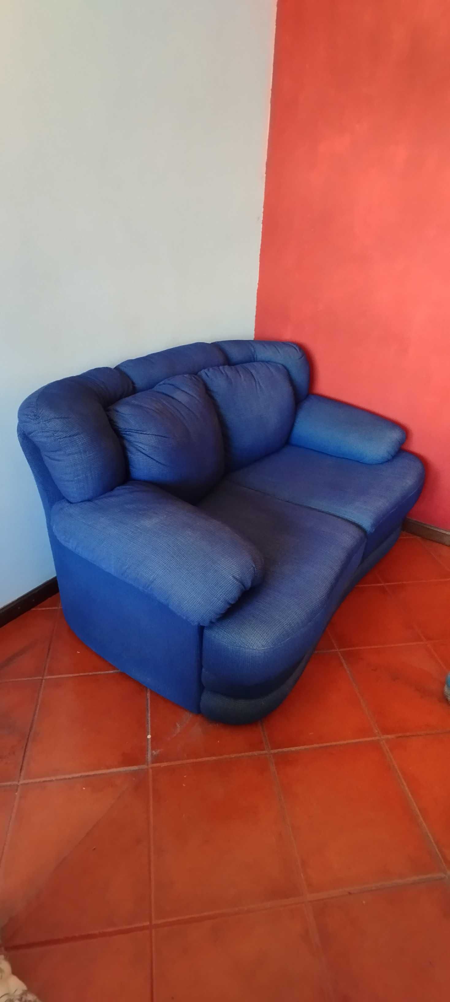 Sofá Azul Escuro de 2 Lugares