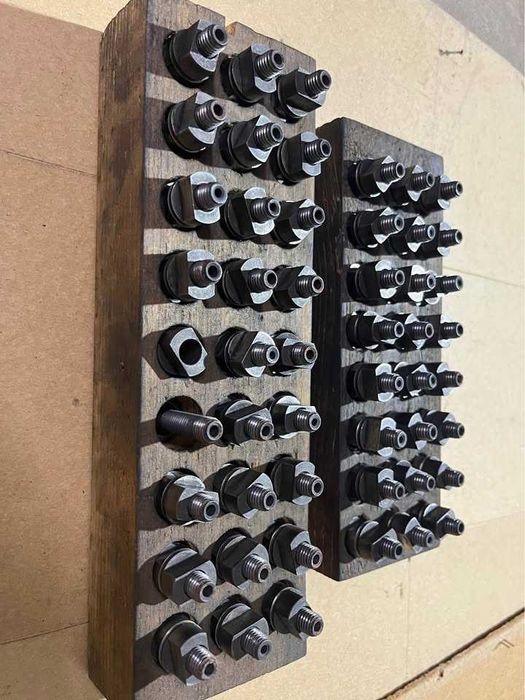 Tirantes para cabeças de máquina de erosão