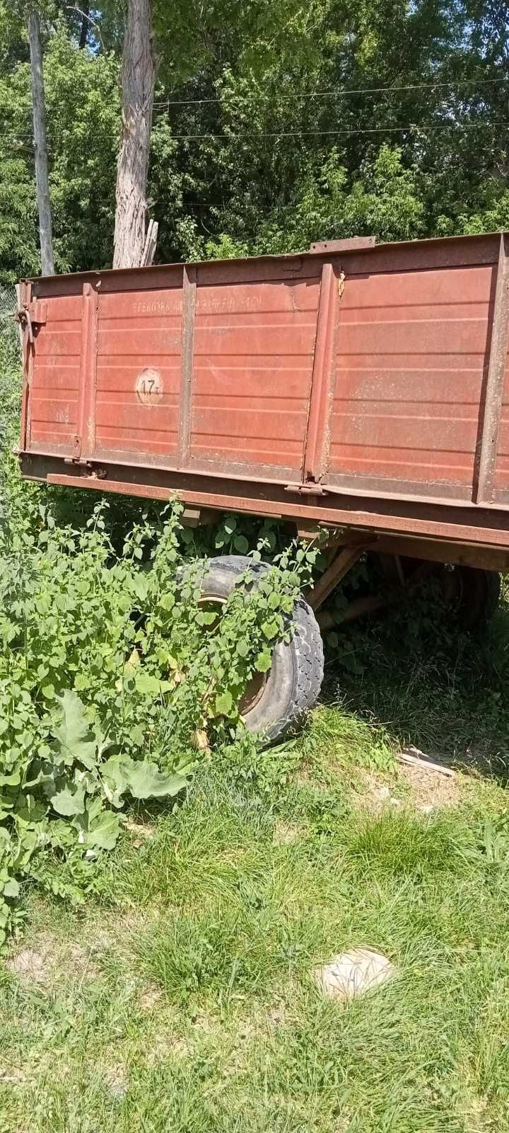 Прицеп одноосный .