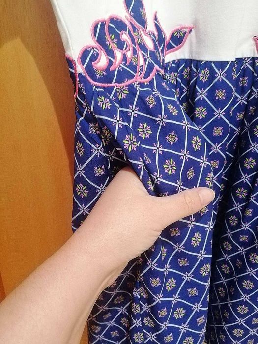 Vestido com bolsos NOVO