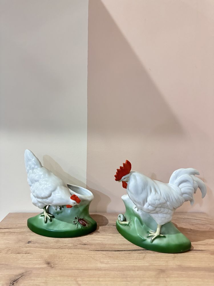 Фарфоррвые статуэтки салфетницы курица и петух