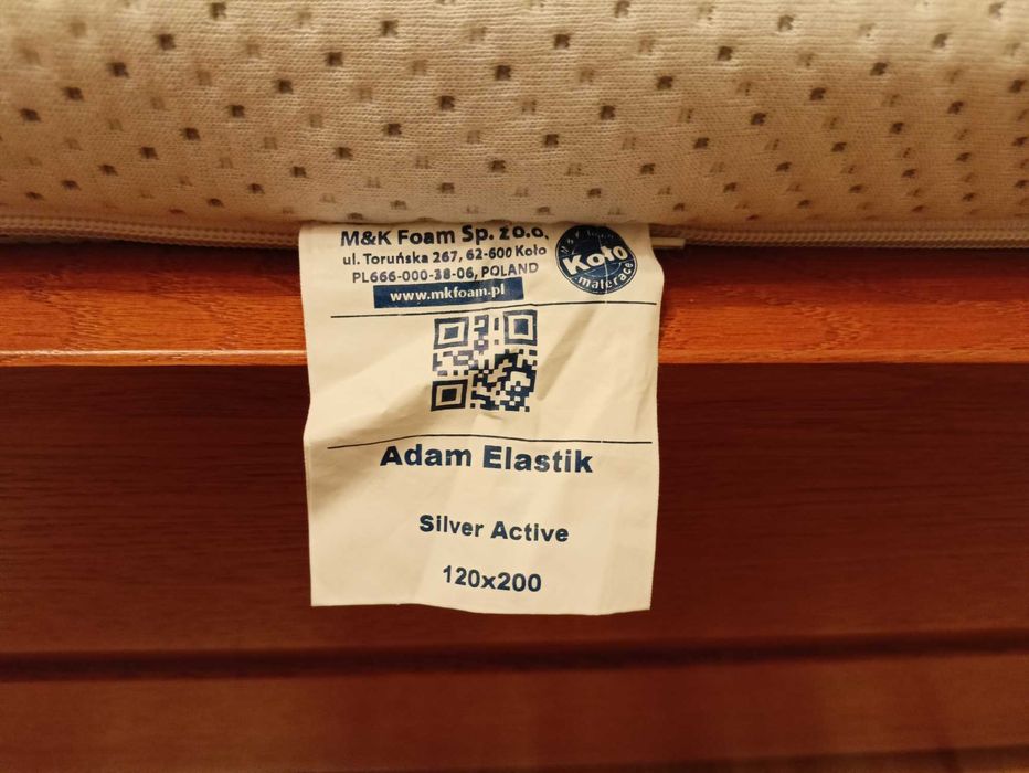 Łóżko z materacem do sypialni drewniane dwuosobowe