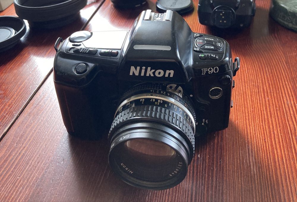 Nikon f90 (body) aparat analogowy
