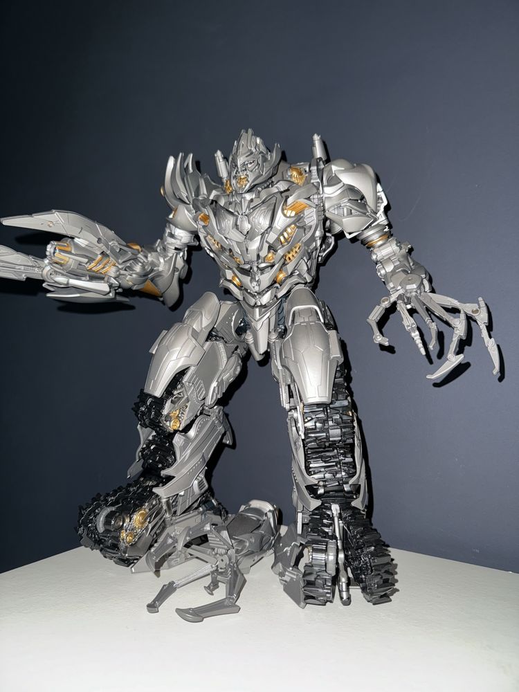 Megatron big version