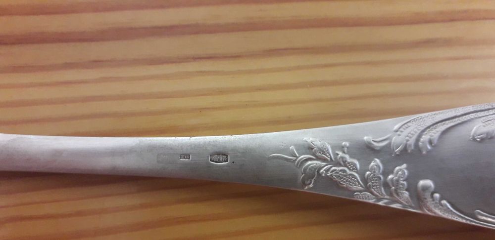 Ложка столовая серебрянная 72грамма