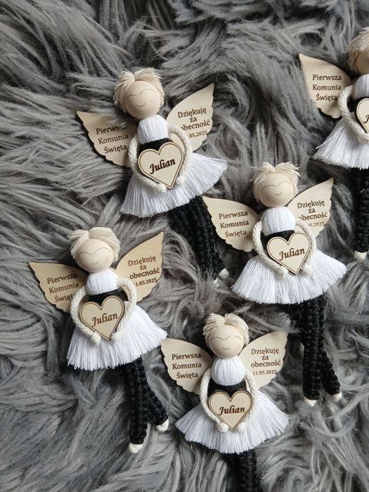 Aniołek magnes na chrzest komunię podziękowanie chłopiec