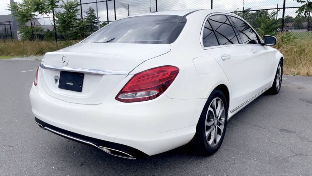 2016 Mercedes-Benz C 300