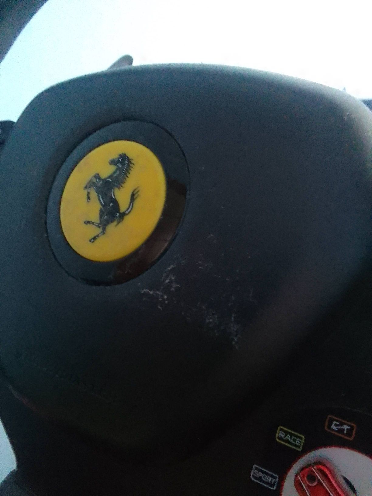 Kierownica + stolik Thrustmaster T80 Ferrari 488 Gtb Edition na PS4 PC