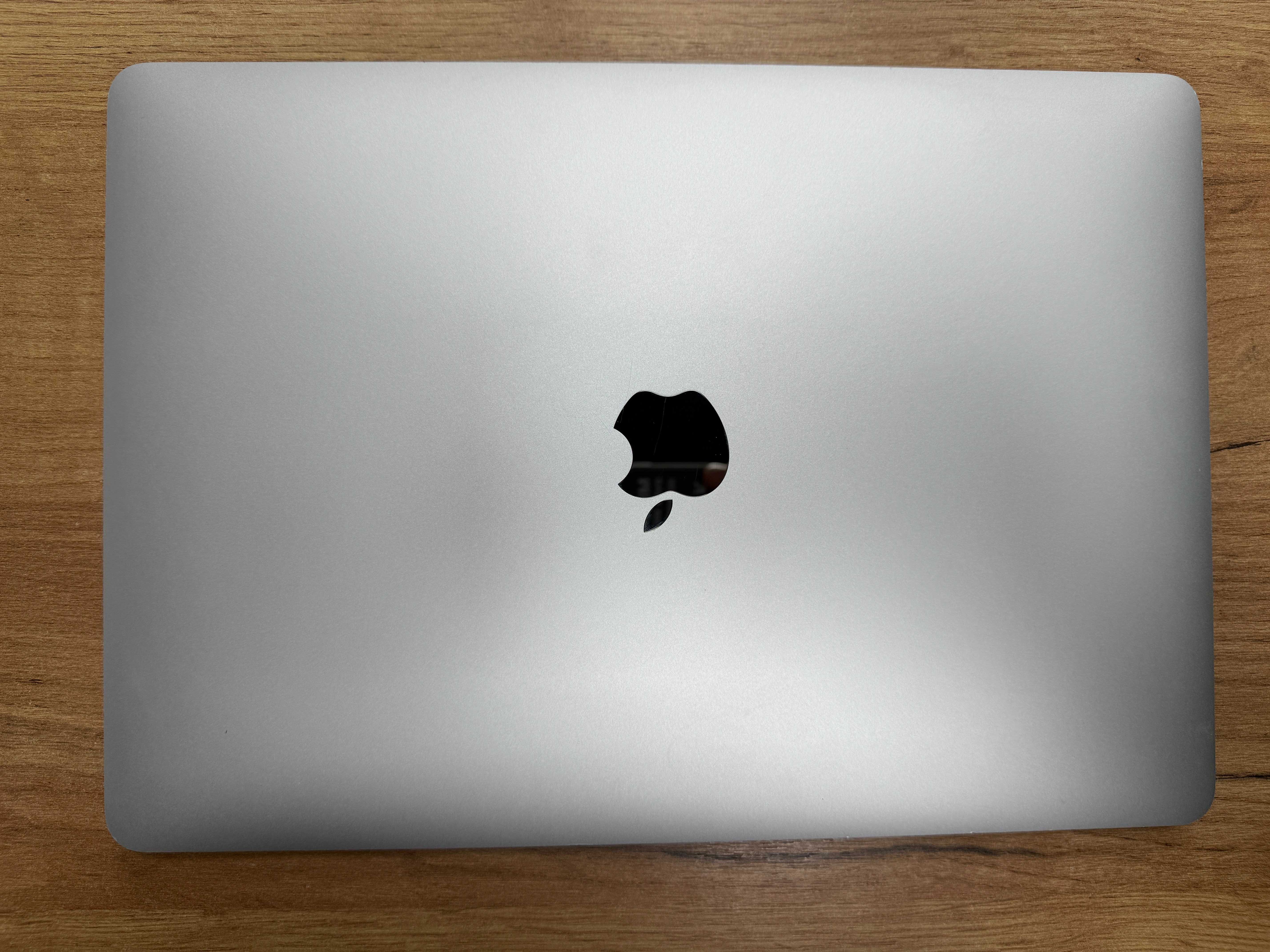 Macbook Air 2020 (2023 випуск) (M1/ 8gb/256 ssd) Гарантія/ 05516SV