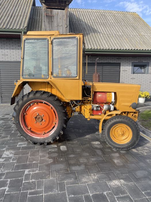 Продам трактор т25