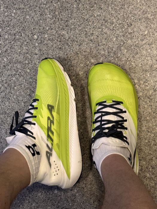 Altra Vanish Carbon 2. Пробіг 30 км. 43 розмір (на 42).