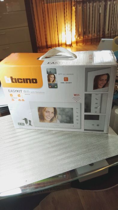 Profesjonalny wideodomofon WIFI apka