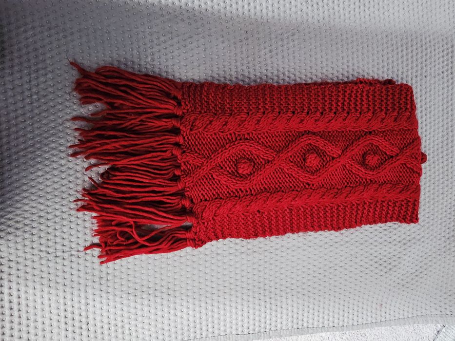 Szalik damski Frędzle