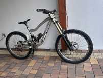 Nukeproof scalp m 2014 rower zjazdowy dh enduro fox