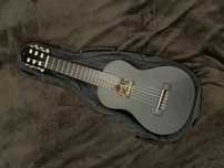Гітарлеле Yamaha GL1 BL black