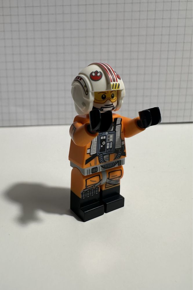 Figurka lego luke Skywalker sw1267 z ucs 75355