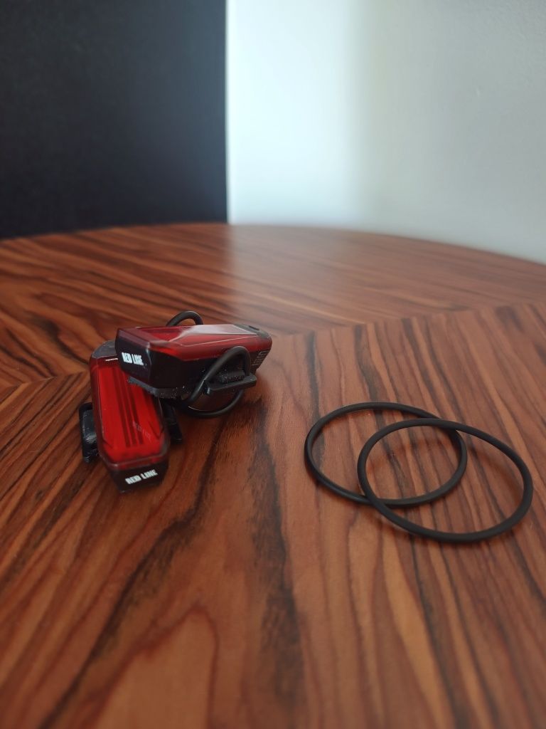 2 sztuki zestaw Mactronic Red Line 20 lm Lampa Rowerowa Tylna