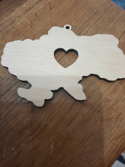 Продам іграшки фанерні дерев`яні красиві