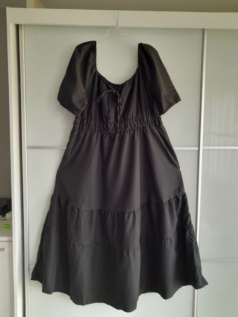 Sukienka czarna midi roz 48