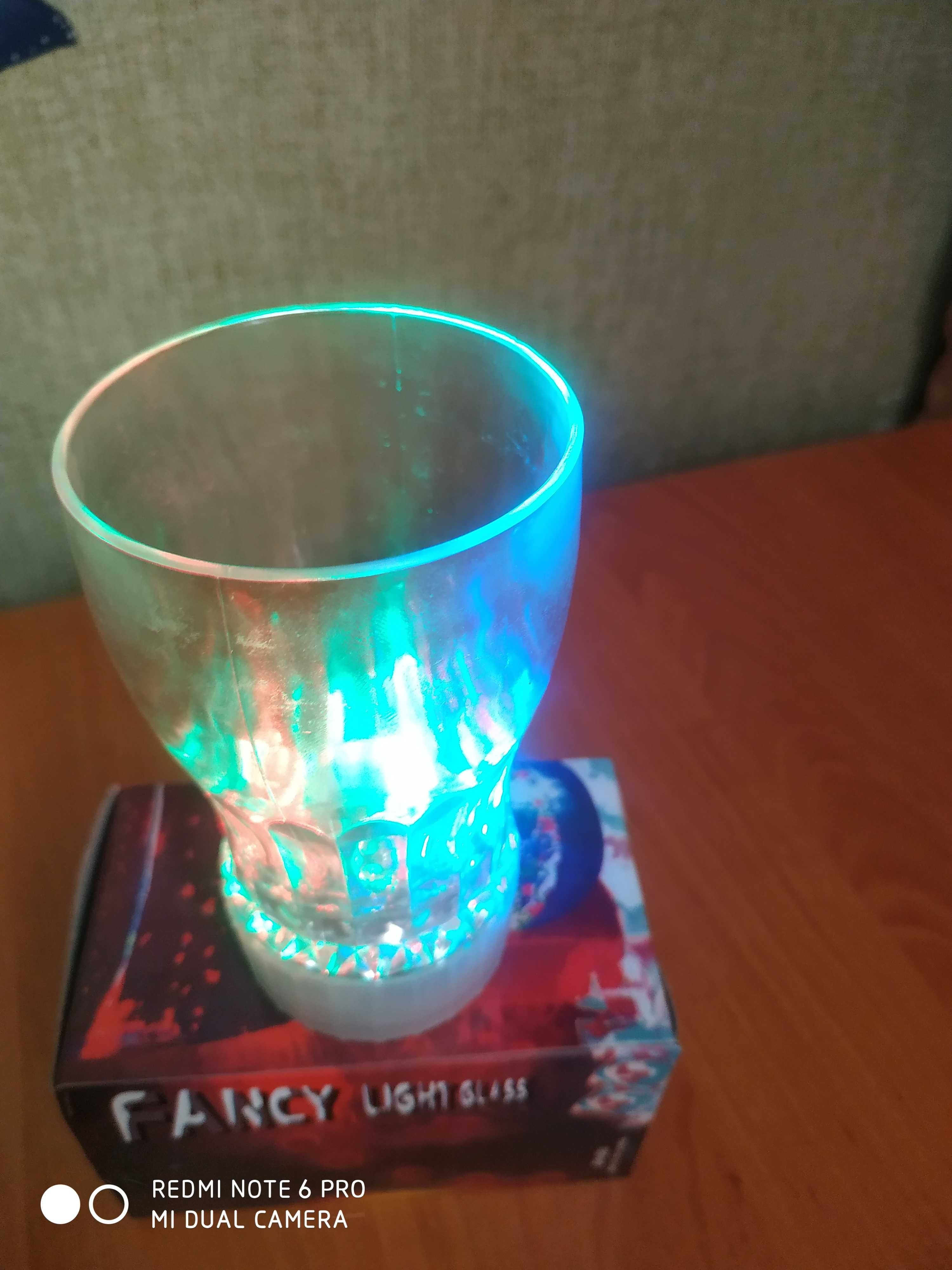 Светящийся стакан для коктейлей Fancy Light Glass