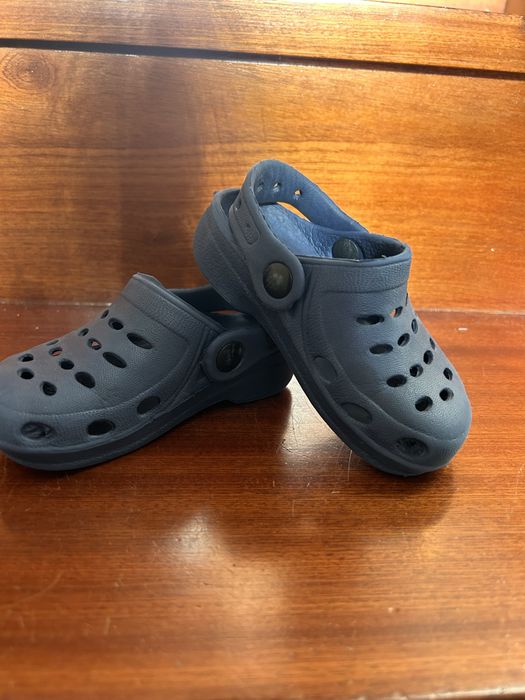 Crocs de criança
